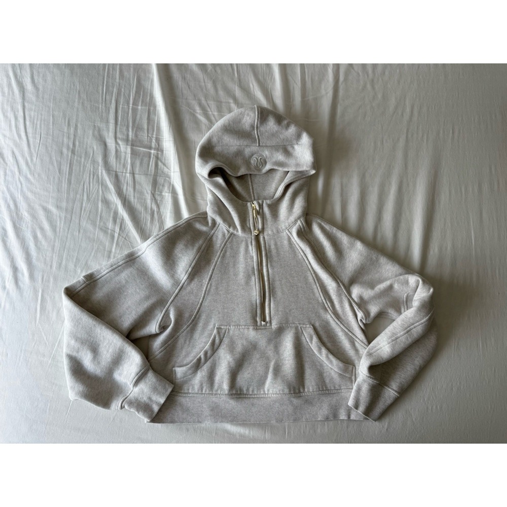 Lululemon Scuba Oversized Half Zip Hoodie Size XS/S Cream & Gold Soft Logo EUC